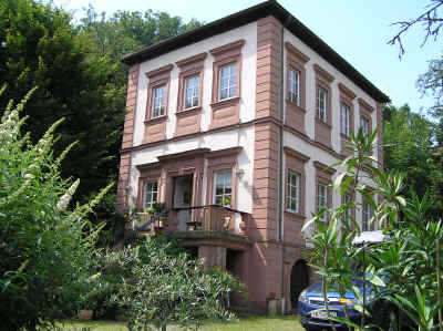 Sommerhaus-des-Abtes (10).JPG (865752 byte)